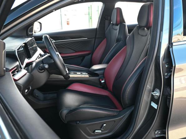 Geely Coolray I Рестайлинг 2 с пробегом 2024 года, цена 2 199 000 рублей, 14533 км, внедорожник, Автокод Объявления