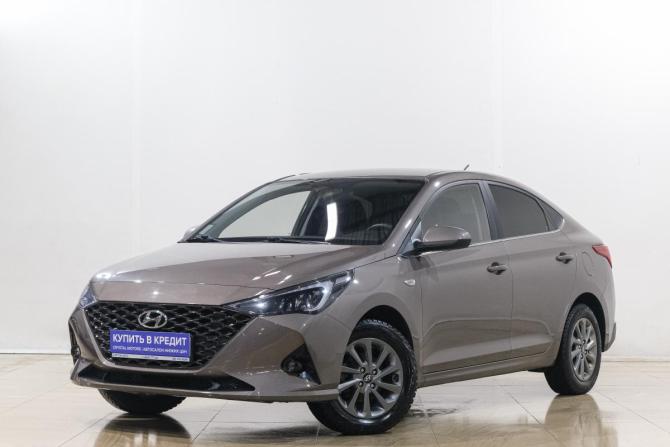 Hyundai Solaris II Рестайлинг с пробегом 2021 года, цена 1 669 000 рублей, 89000 км, седан, Автокод Объявления