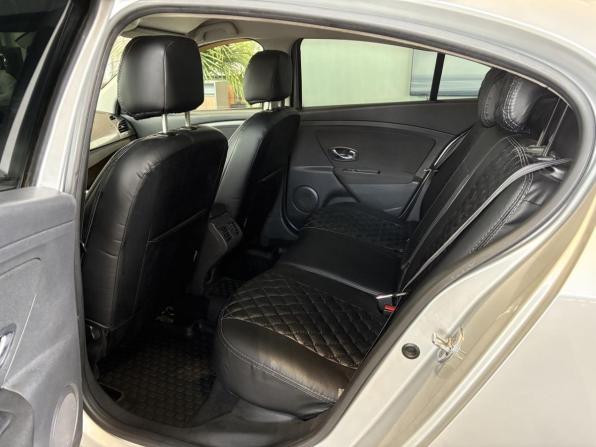 Renault Fluence I Рестайлинг с пробегом 2013 года, цена 738 000 рублей, 262302 км, седан, Автокод Объявления