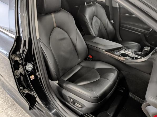 Toyota Camry VIII (XV70) с пробегом 2019 года, цена 2 640 000 рублей, 126890 км, седан, Автокод Объявления