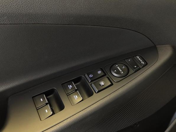 Hyundai Tucson III Рестайлинг с пробегом 2019 года, цена 1 794 000 рублей, 150350 км, внедорожник, Автокод Объявления