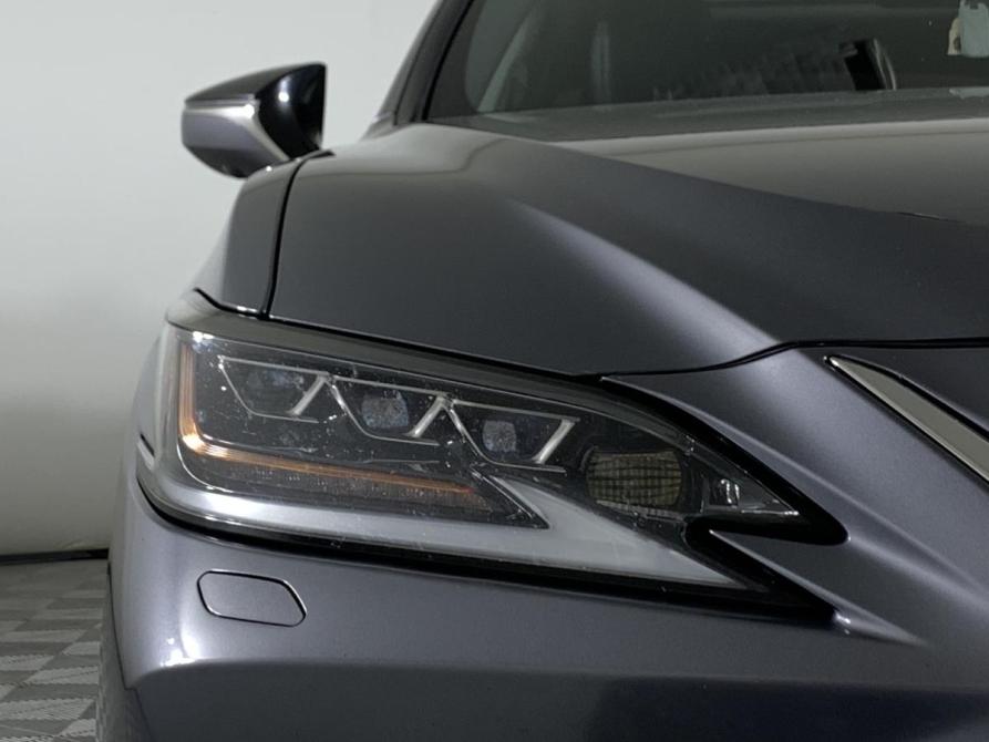Lexus ES VII Москва  - изображение 9