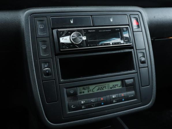 Volkswagen Sharan I Рестайлинг 2 с пробегом 2005 года, цена 570 000 рублей, 215934 км, минивэн, Автокод Объявления