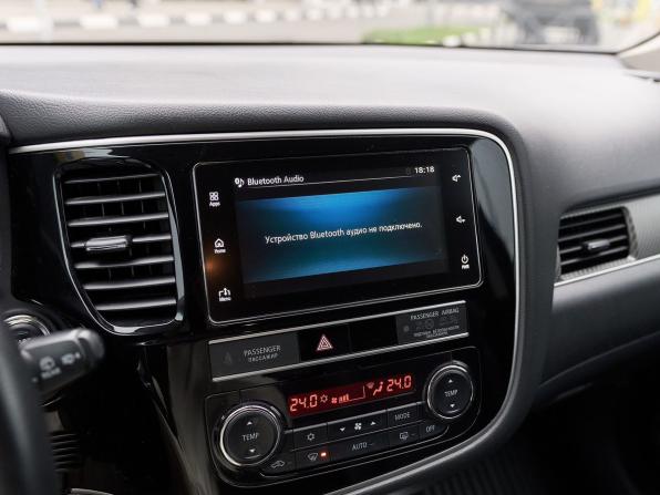 Mitsubishi Outlander III Рестайлинг 3 с пробегом 2019 года, цена 2 548 000 рублей, 96900 км, внедорожник, Автокод Объявления