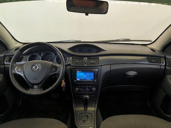 Dongfeng H30 Cross с пробегом 2015 года, цена 590 000 рублей, 74706 км, хэтчбек, Автокод Объявления