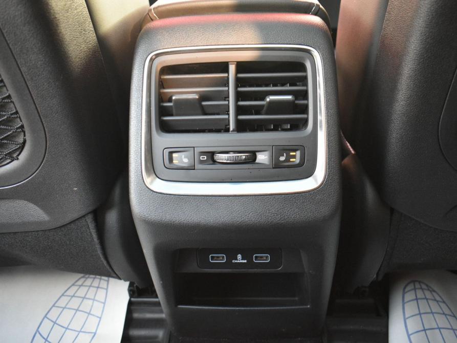 Geely Atlas Pro Мурманск  - изображение 21