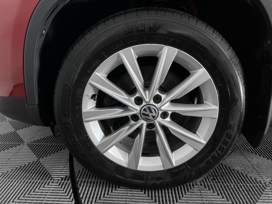 Volkswagen Tiguan I Рестайлинг Архангельск  - изображение 17