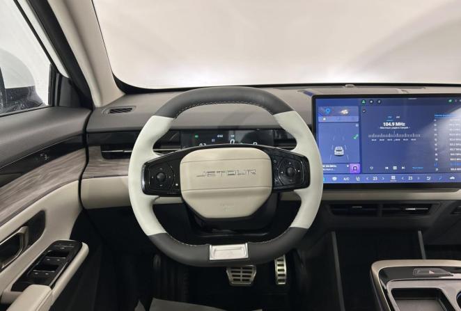 JETOUR DASHING I с пробегом 2023 года, цена 1 970 000 рублей, 62052 км, внедорожник, Автокод Объявления