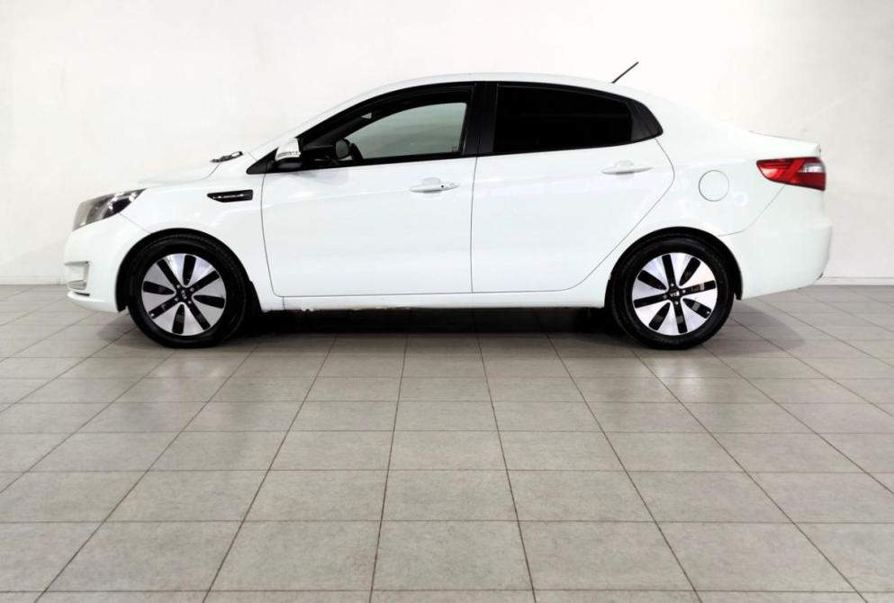 Kia Rio III Саратов  - изображение 8