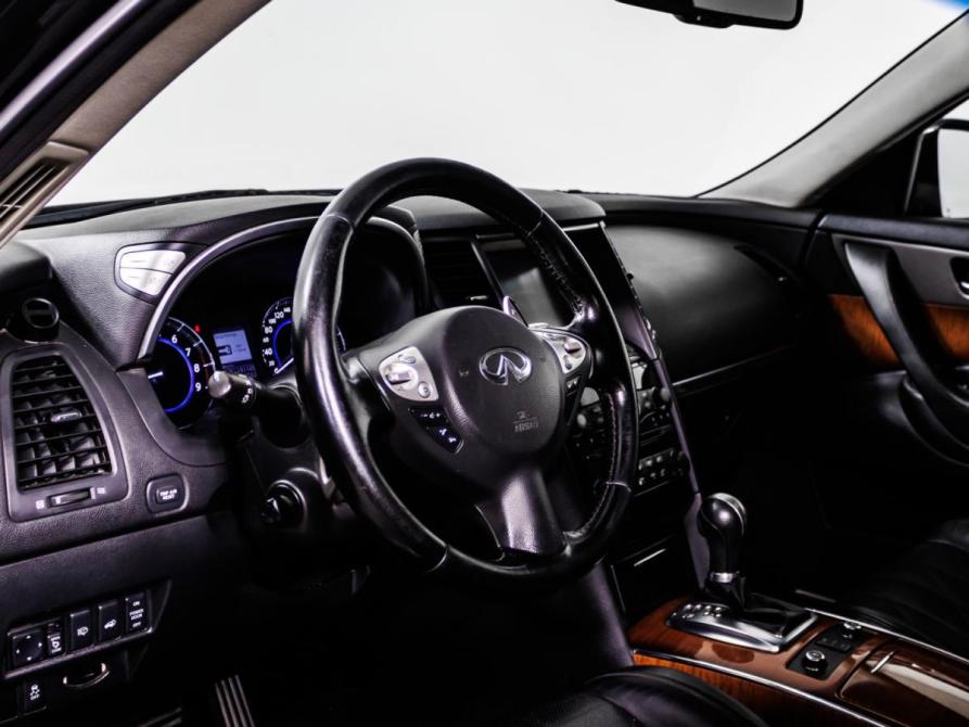 Infiniti QX70 Москва  - изображение 12