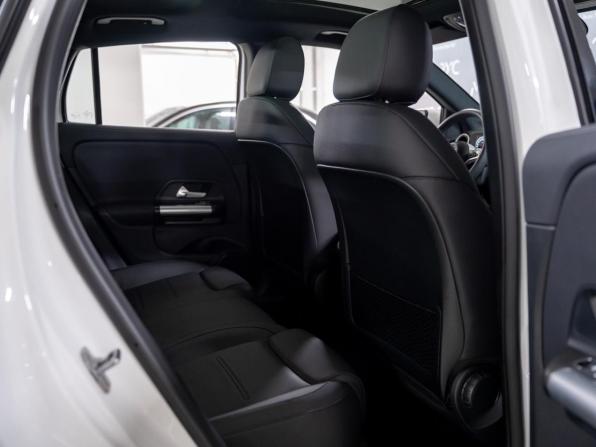 Новый Mercedes-Benz GLA II (H247) Рестайлинг 2025 года, цена 5 270 000 рублей, внедорожник, Автокод Объявления