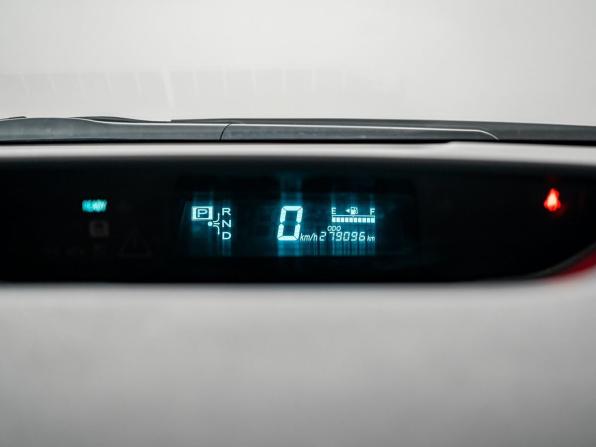 Toyota Prius II Рестайлинг (XW20) с пробегом 2008 года, цена 675 000 рублей, 279096 км, лифтбек, Автокод Объявления
