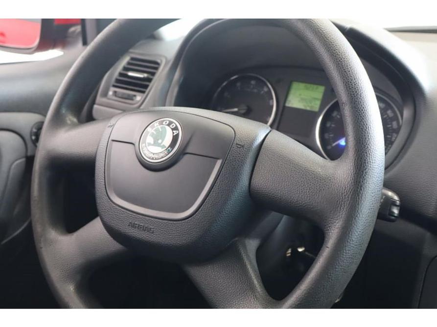 Skoda Fabia II Рестайлинг Коломна  - изображение 8