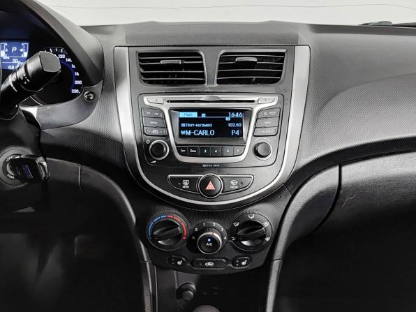 Hyundai Solaris I Рестайлинг с пробегом 2014 года, цена 990 000 рублей, 158184 км, седан, Автокод Объявления