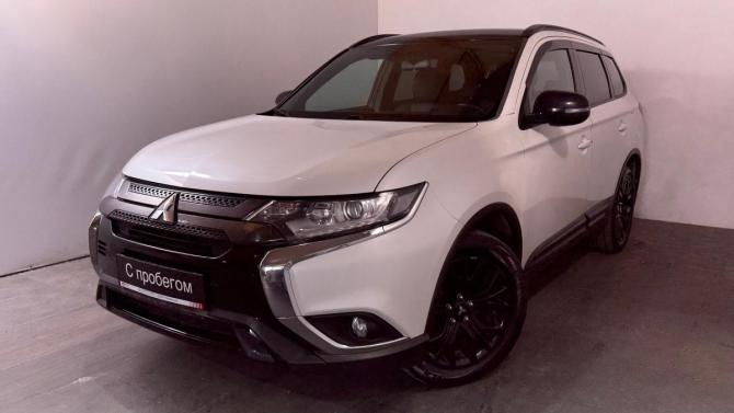 Mitsubishi Outlander III Рестайлинг 3 с пробегом 2021 года, цена 2 549 000 рублей, 52000 км, внедорожник, Автокод Объявления