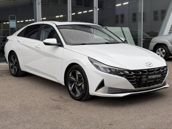 Hyundai Elantra VII (CN7) с пробегом 2022 года, цена 1 999 000 рублей, 90000 км, седан, Автокод Объявления
