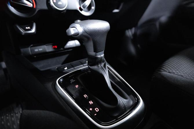 Kia Rio IV Рестайлинг с пробегом 2021 года, цена 1 549 900 рублей, 62904 км, седан, Автокод Объявления