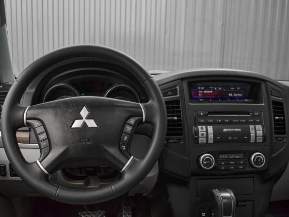Mitsubishi Pajero IV с пробегом 2007 года, цена 1 785 000 рублей, 223456 км, внедорожник, Автокод Объявления