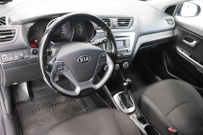 Kia Rio III Рестайлинг с пробегом 2017 года, цена 1 130 000 рублей, 75235 км, хэтчбек, Автокод Объявления