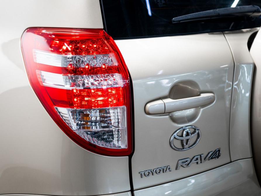 Toyota RAV4 III (XA30) Рестайлинг Чита  - изображение 22
