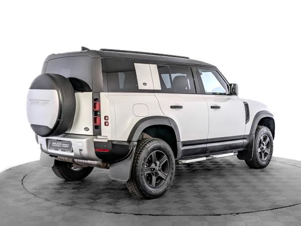 Land Rover Defender II с пробегом 2020 года, цена 4 250 000 рублей, 44731 км, внедорожник, Автокод Объявления