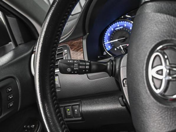 Toyota Camry VII (XV50) Рестайлинг с пробегом 2016 года, цена 2 446 000 рублей, 259931 км, седан, Автокод Объявления