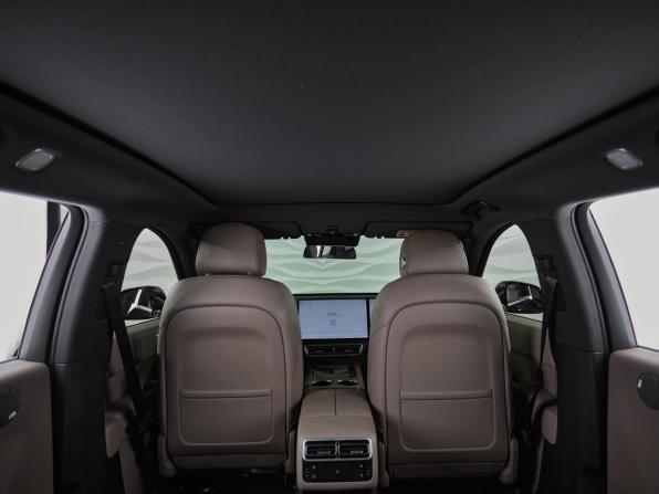 Новый Li Auto (Lixiang) L6 2025 года, цена 7 992 000 рублей, внедорожник, Автокод Объявления