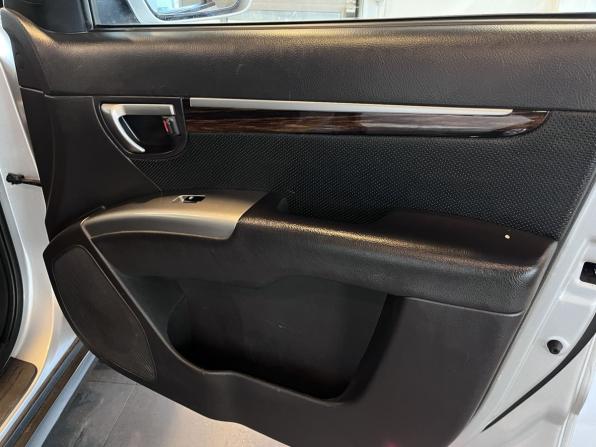 Hyundai Santa Fe II Рестайлинг с пробегом 2011 года, цена 1 217 000 рублей, 259623 км, внедорожник, Автокод Объявления