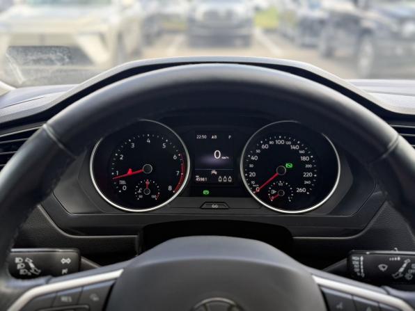 Volkswagen Tiguan II Рестайлинг с пробегом 2021 года, цена 3 515 000 рублей, 45981 км, внедорожник, Автокод Объявления