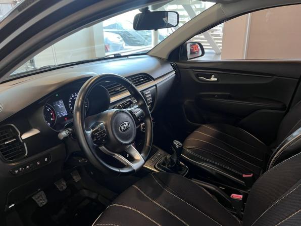 Kia Rio IV с пробегом 2017 года, цена 1 265 000 рублей, 98419 км, седан, Автокод Объявления
