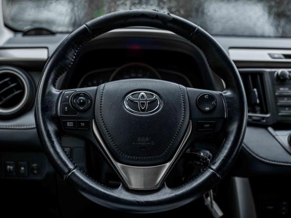 Toyota RAV4 IV (XA40) с пробегом 2014 года, цена 1 682 000 рублей, 139262 км, внедорожник, Автокод Объявления
