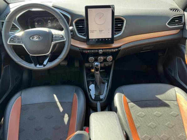 Lada (ВАЗ) Vesta I Рестайлинг (NG) с пробегом 2024 года, цена 2 020 000 рублей, 1008 км, седан, Автокод Объявления
