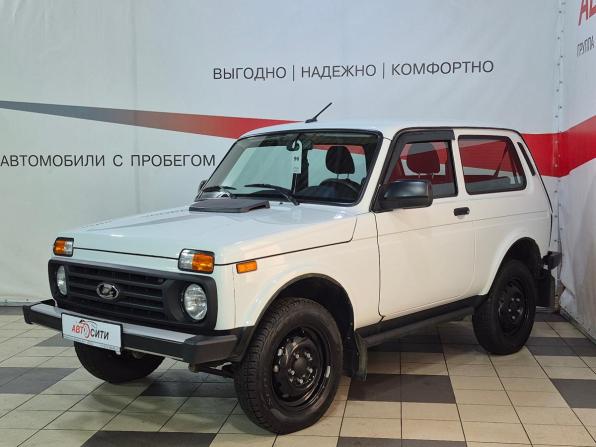 Lada (ВАЗ) Niva Legend с пробегом 2024 года, цена 993 000 рублей, 9500 км, внедорожник, Автокод Объявления