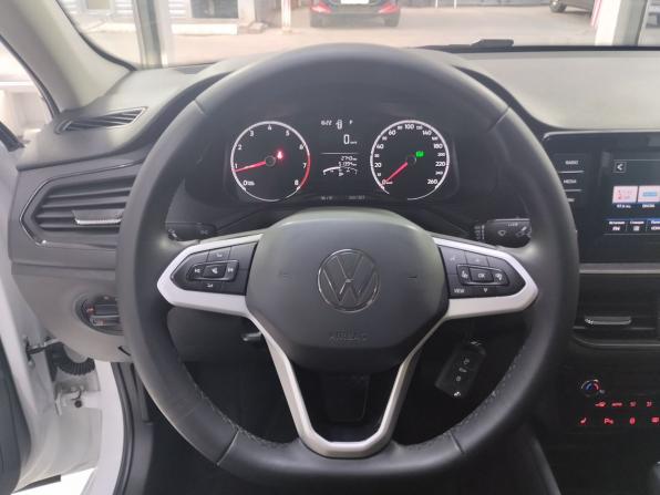 Volkswagen Polo VI с пробегом 2021 года, цена 1 650 000 рублей, 51393 км, лифтбек, Автокод Объявления