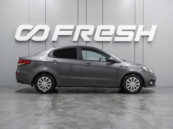 Kia Rio III Рестайлинг с пробегом 2016 года, цена 998 000 рублей, 154023 км, седан, Автокод Объявления