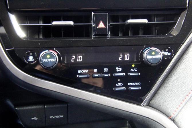 Toyota Camry VIII (XV70) Рестайлинг с пробегом 2021 года, цена 3 084 600 рублей, 86445 км, седан, Автокод Объявления