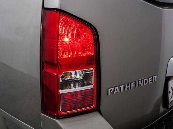 Nissan Pathfinder III Рестайлинг с пробегом 2012 года, цена 1 850 000 рублей, 171584 км, внедорожник, Автокод Объявления