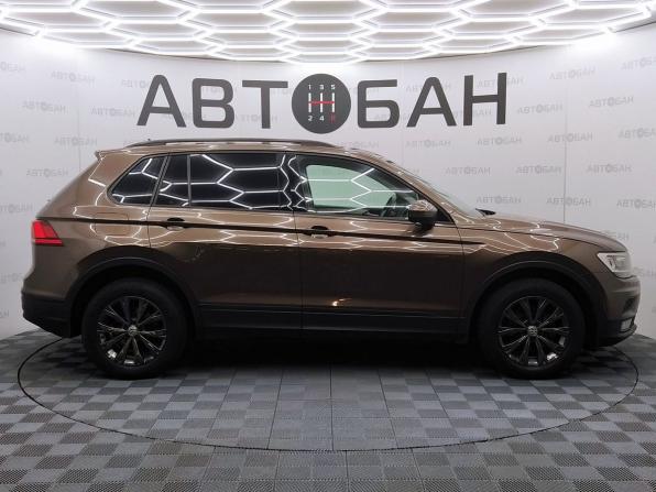 Volkswagen Tiguan II с пробегом 2019 года, цена 2 064 000 рублей, 173520 км, внедорожник, Автокод Объявления