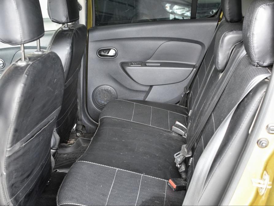Renault Sandero II Каменск-Уральский  - изображение 9