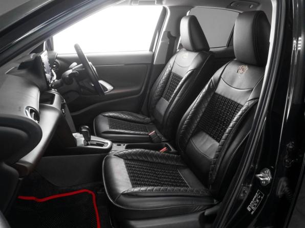 Toyota Yaris Cross с пробегом 2021 года, цена 2 357 000 рублей, 55242 км, внедорожник, Автокод Объявления