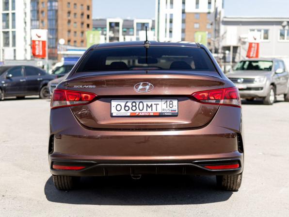 Hyundai Solaris II Рестайлинг с пробегом 2022 года, цена 1 549 000 рублей, 124495 км, седан, Автокод Объявления