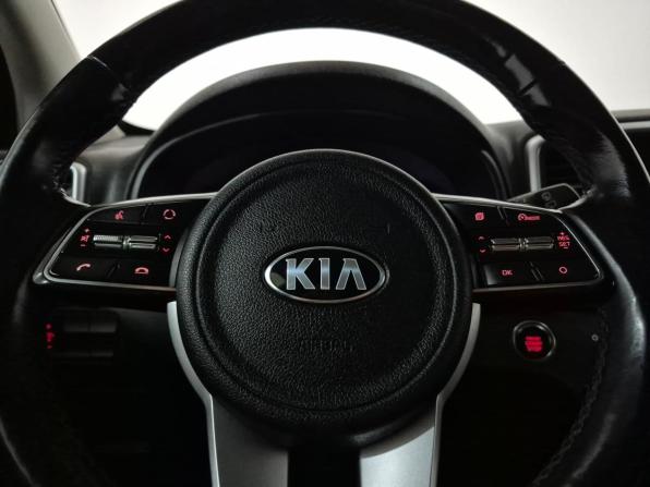 Kia Sportage IV Рестайлинг с пробегом 2019 года, цена 2 090 000 рублей, 141182 км, внедорожник, Автокод Объявления