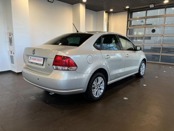 Volkswagen Polo V с пробегом 2014 года, цена 1 045 000 рублей, 94877 км, седан, Автокод Объявления