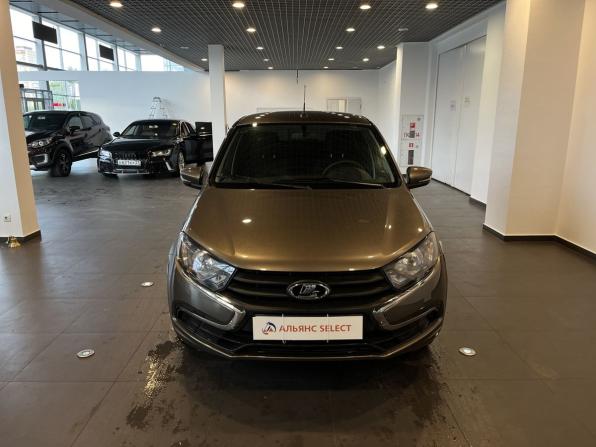 Lada (ВАЗ) Granta I Рестайлинг с пробегом 2024 года, цена 880 000 рублей, 27604 км, седан, Автокод Объявления