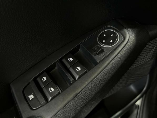 Kia Seltos I Рестайлинг с пробегом 2023 года, цена 2 300 000 рублей, 32875 км, внедорожник, Автокод Объявления