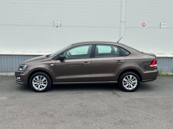 Volkswagen Polo V Рестайлинг с пробегом 2015 года, цена 965 000 рублей, 98596 км, седан, Автокод Объявления