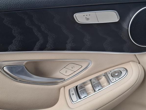 Mercedes-Benz GLC I (X253) Рестайлинг с пробегом 2019 года, цена 4 290 000 рублей, 49103 км, внедорожник, Автокод Объявления