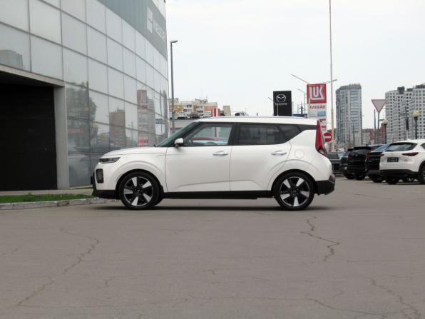 Kia Soul III с пробегом 2021 года, цена 2 250 000 рублей, 42319 км, хэтчбек, Автокод Объявления