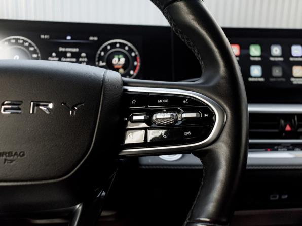 Chery Arrizo 8 с пробегом 2024 года, цена 1 930 000 рублей, 27382 км, седан, Автокод Объявления