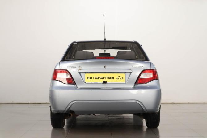 Daewoo Nexia I Рестайлинг с пробегом 2011 года, цена 299 000 рублей, 172000 км, седан, Автокод Объявления